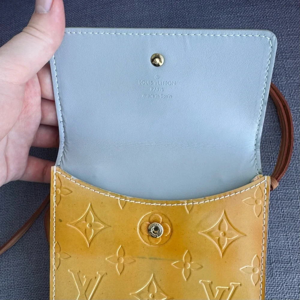 Louis Vuitton Vernis monogram Kenmare Yellow